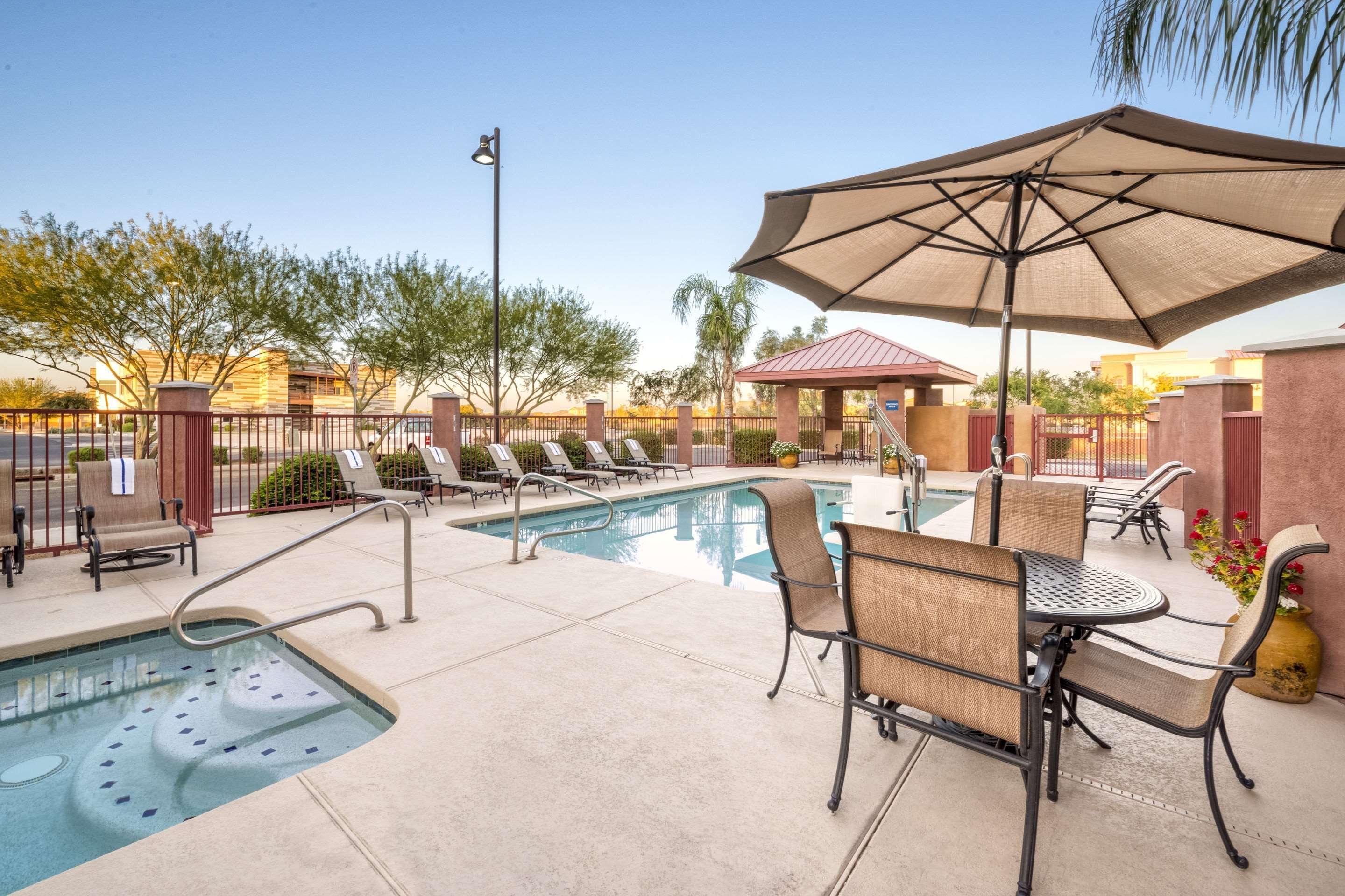 Comfort Suites Goodyear-West Phoenix Екстериор снимка