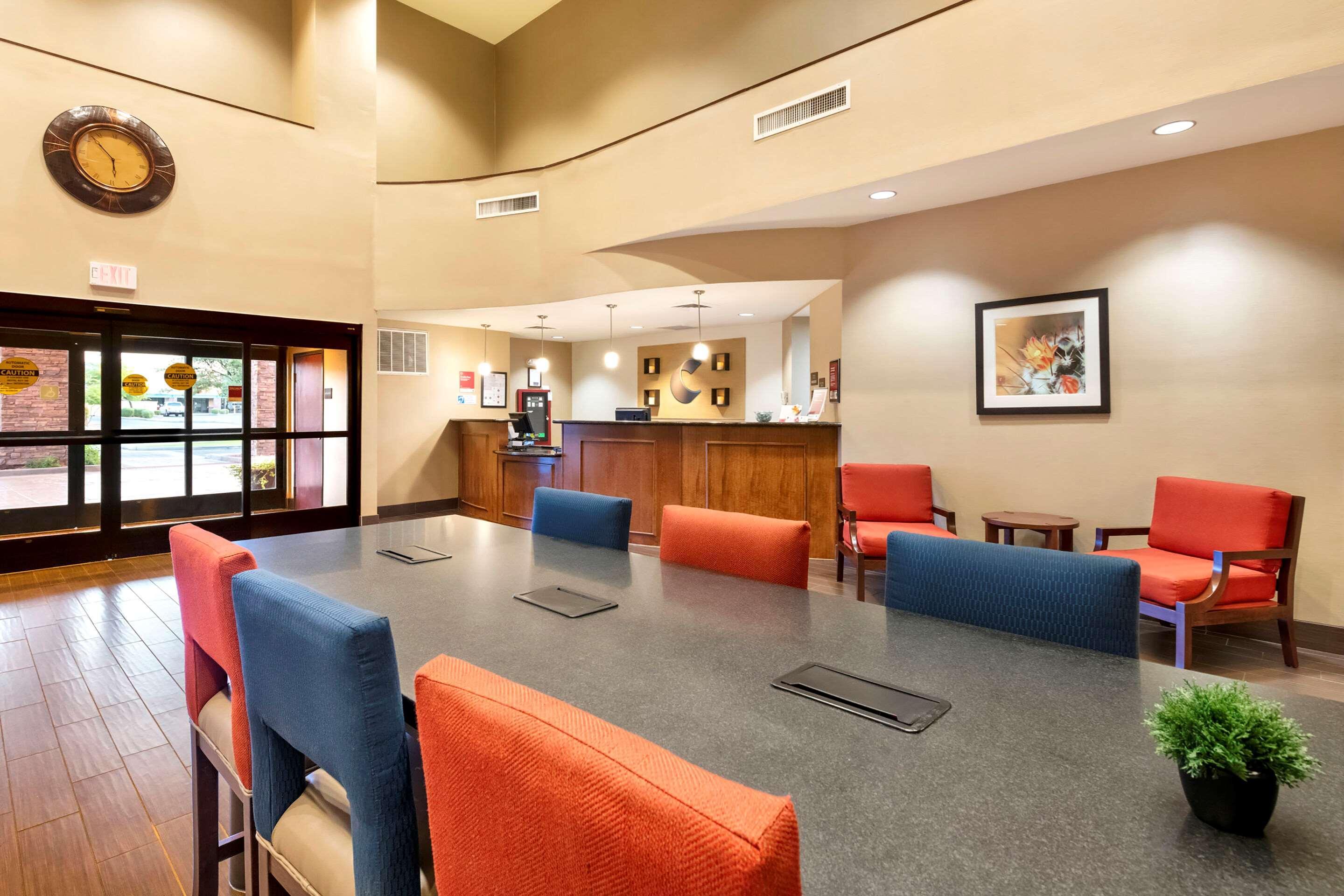 Comfort Suites Goodyear-West Phoenix Екстериор снимка