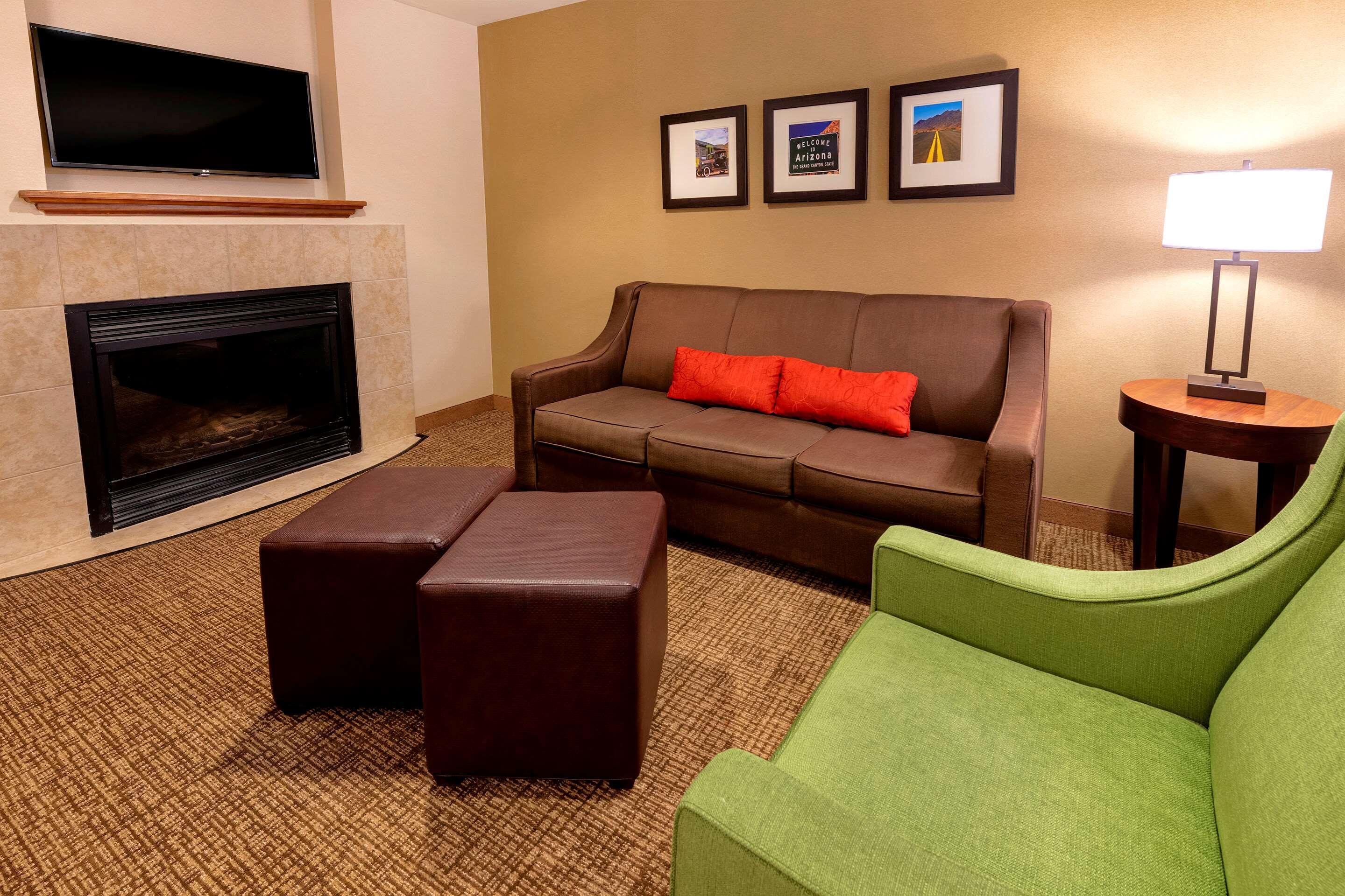 Comfort Suites Goodyear-West Phoenix Екстериор снимка