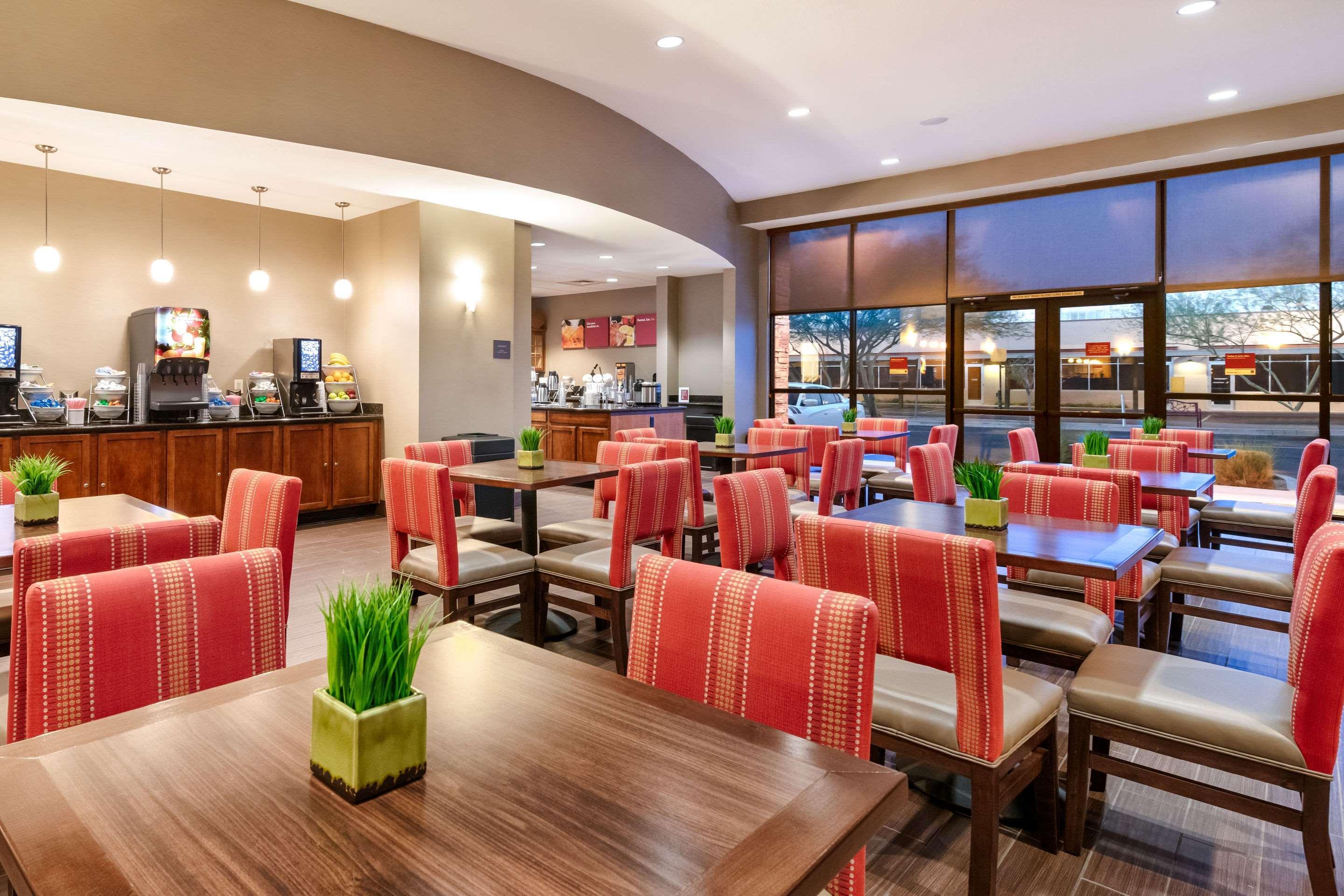 Comfort Suites Goodyear-West Phoenix Екстериор снимка