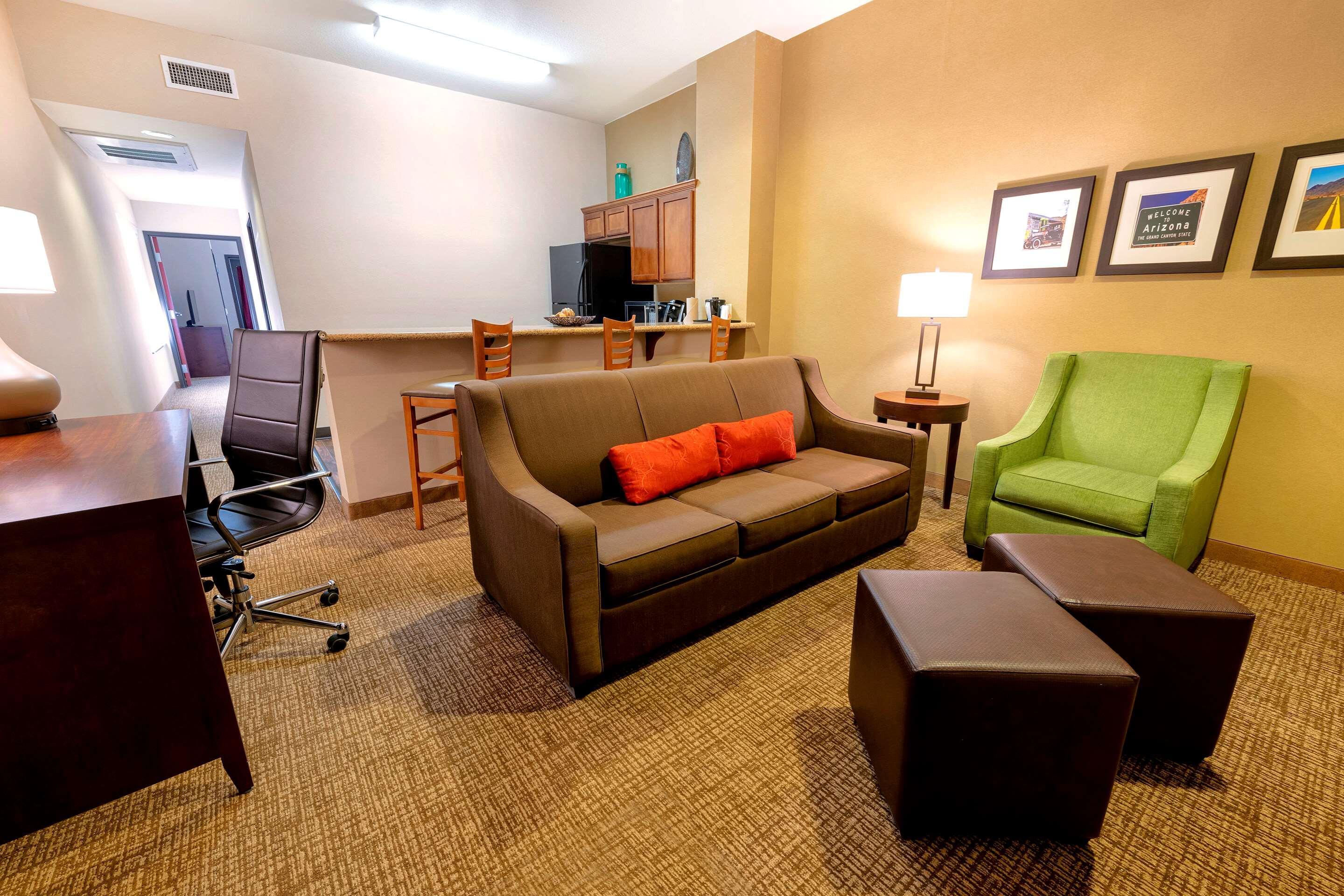 Comfort Suites Goodyear-West Phoenix Екстериор снимка